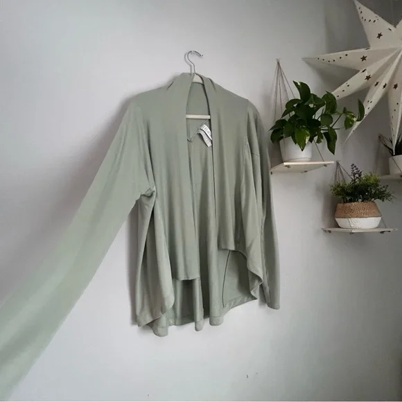 🩷 ATHLETA WOMEN'S OPAL GREEN LONG SLEEVE NIRVANA WRAP CARDIGAN SIZE MEDIUM - Picture 7 of 8